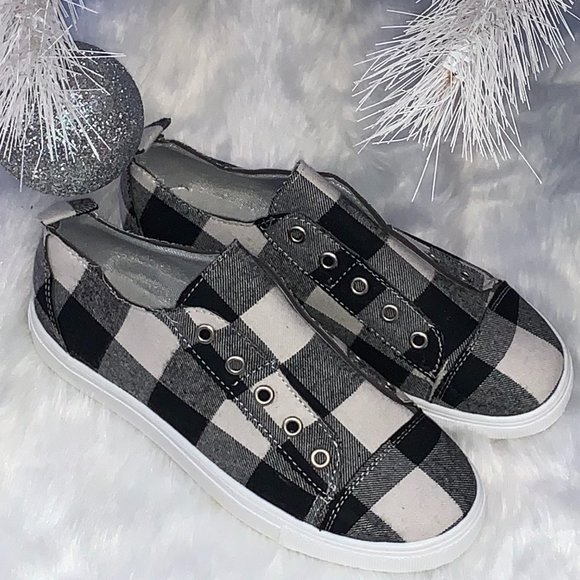 1 LEFT-Size 7! Buffalo Check Plaid Canvas Shoes - Picture 3 of 7